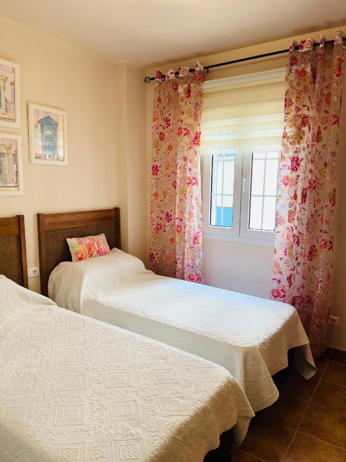 Marina II Apartment Huelva Extérieur photo