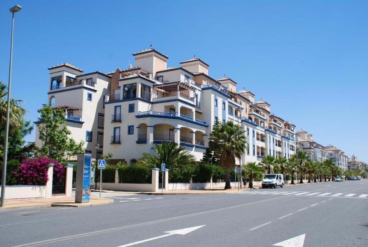 Marina II Apartment Huelva Extérieur photo